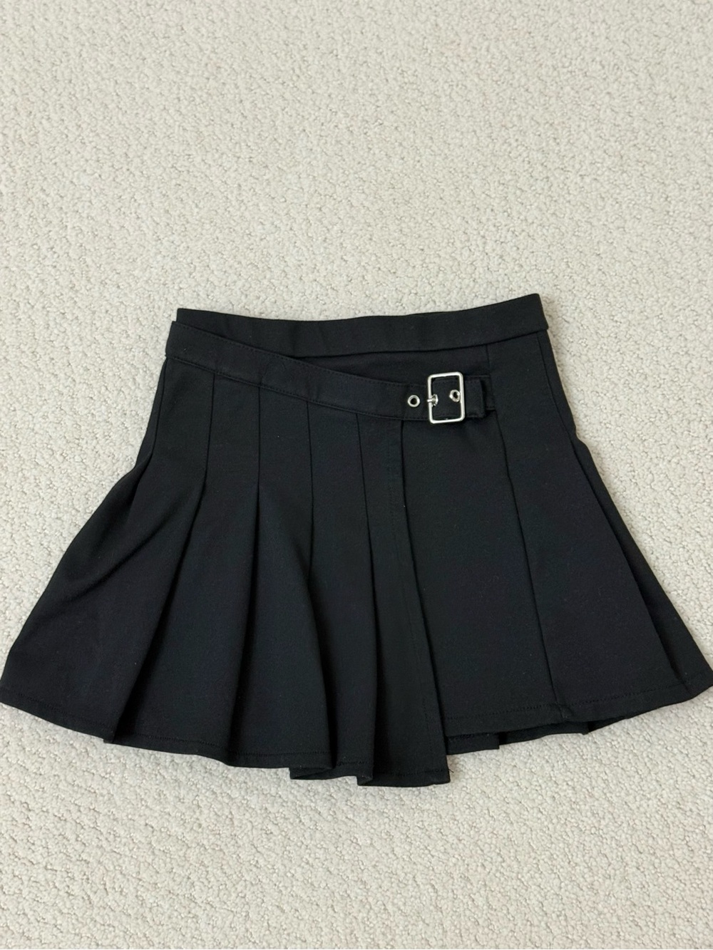 Zara Black Pleated Mini Skirt with Buckle Belt